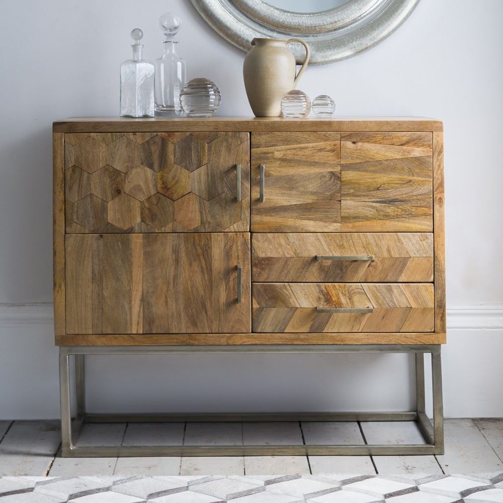 Sideboard